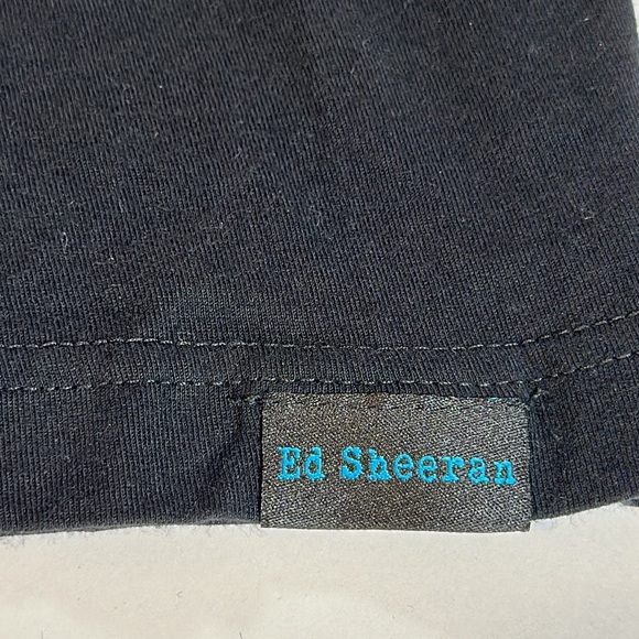 Ed Sheeran Divide Concert Short Sleeve Tee - Picture 3 of 9